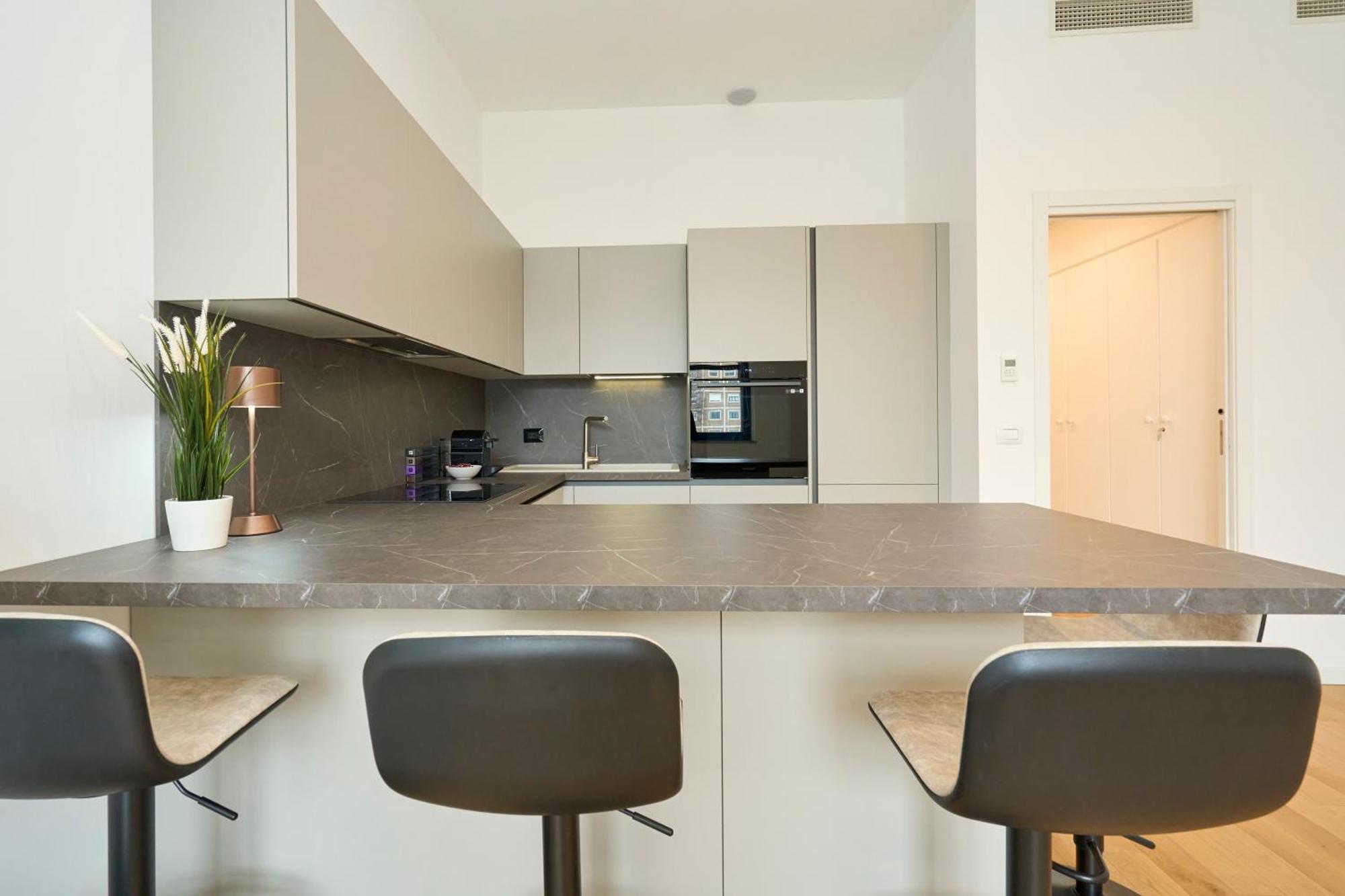 Luxury Design Suite - 20 Minutes From Duomo-Navigli 米兰 外观 照片
